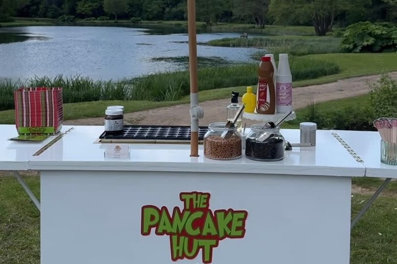 The Grinch-themed pancake hut for guests