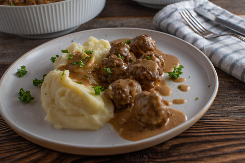 Köttbullar zählen zu den beliebtesten Hauptgerichten bei Ikea. (Bild: Getty Images)