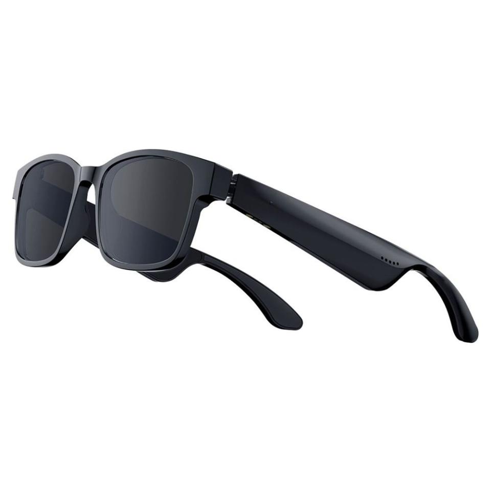 6) Razer Anzu Smart Glasses