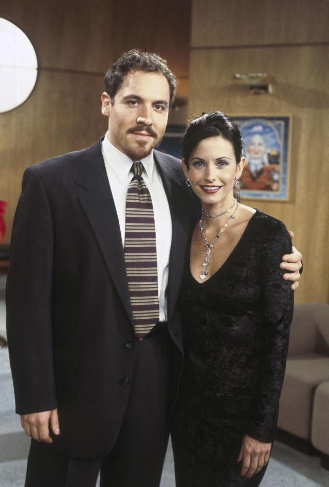 33 stars you forgot were on 'Friends