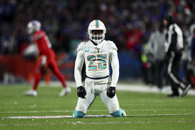 Dolphins make playoffs, will face Bills on Wild Card Weekend