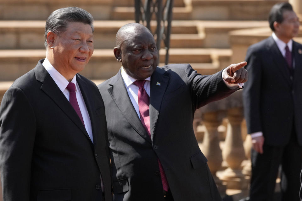 South Africa's President Cyril Ramaphosa, right, with Chinese President Xi Jinping during a state visit at Union Building in Pretoria, South Africa, Tuesday, Aug. 22, 2023. Chinese President Xi Jinping has arrived for a state visit in South Africa where the two countries are expected to strengthen ties ahead of the BRICS summit starting in Johannesburg on Tuesday. (AP Photo/Themba Hadebe)