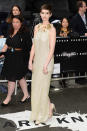 LONDON, ENGLAND - JULY 18: Actress Anne Hathaway attends European premiere of "The Dark Knight Rises" at Odeon Leicester Square on July 18, 2012 in London, England. (Photo by Ian Gavan/Getty Images)