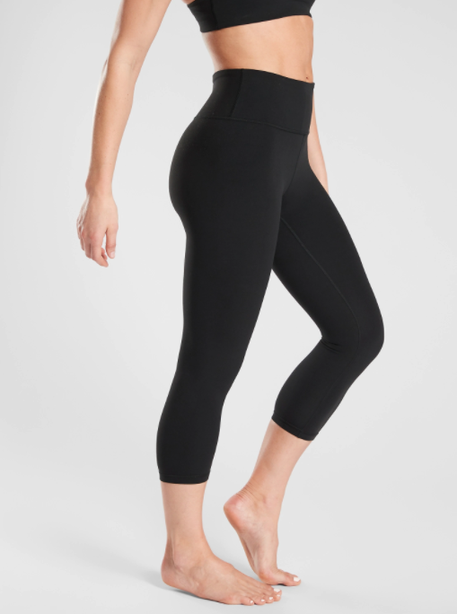 Athleta Elation Capri in black