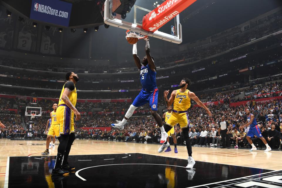 <h1 class="title">Los Angeles Lakers v LA Clippers</h1><cite class="credit">Andrew D. Bernstein</cite>