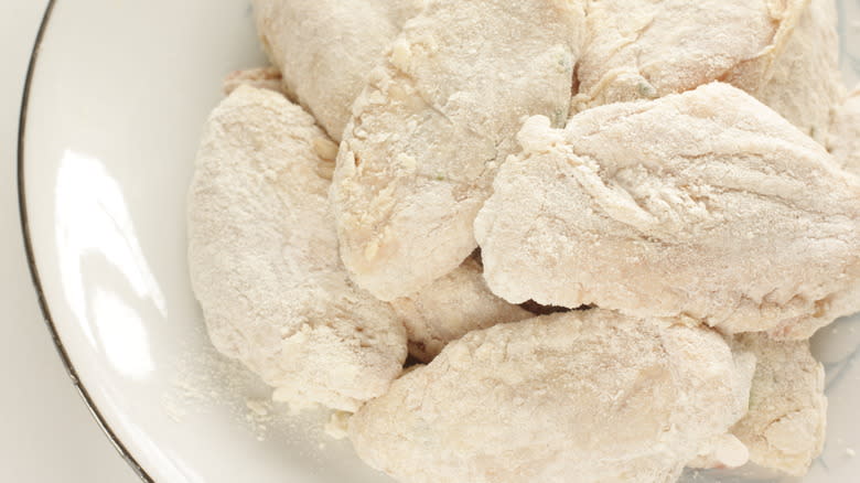 chicken wings in corn flour