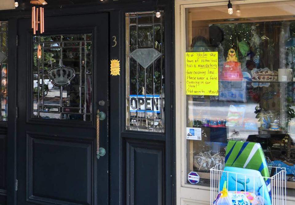 A sign at the entrance to Hilton Head Island’s Coligny Hardware on Wednesday, July 1, 2020 informs customers they must wear a mask when entering the store.