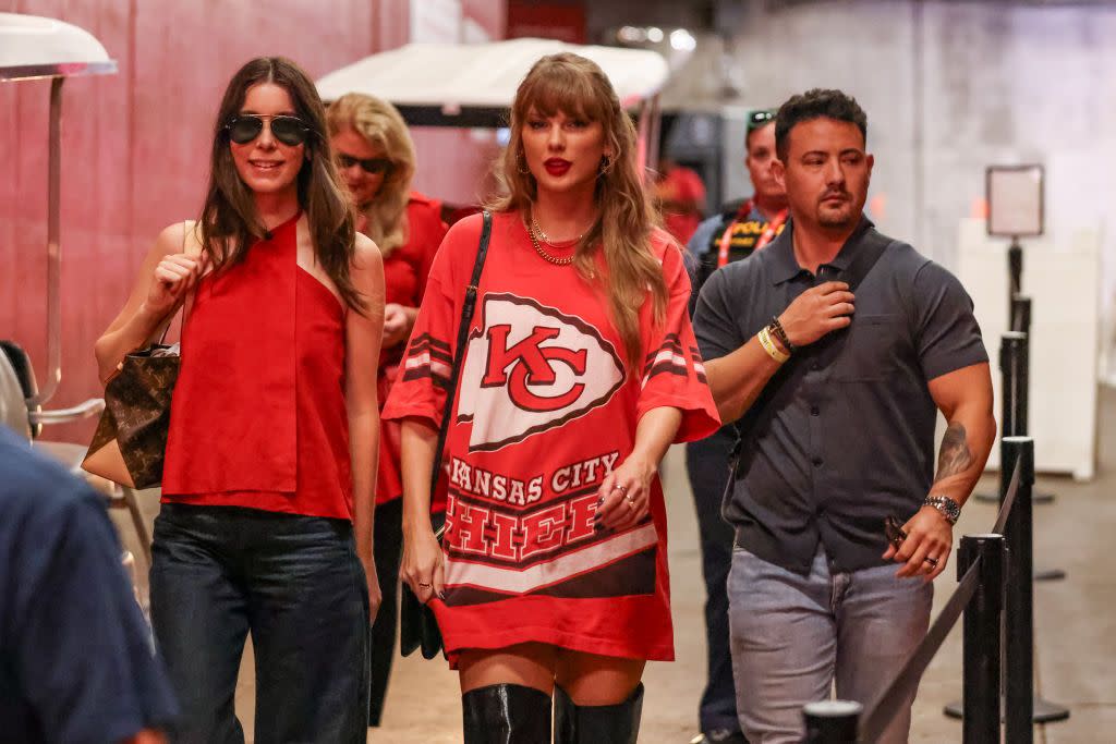 kansas city, mo september 15 taylor swift arrives at the stadium before an nfl game between the cincinnati bengals and kansas city chiefs on september 15, 2024 at geha field at arrowhead stadium in kansas city, mo photo by scott wintersicon sportswire via getty images