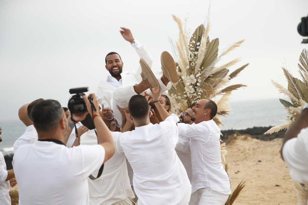 LA GRACIOSA, SPAIN - OCTOBER 01: Omar Sánchez during his wedding on October 1, 2021, in La Graciosa, Spain. (Photo By Jose Ruiz/Europa Press via Getty Images)