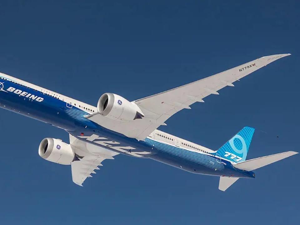 Boeing 777X.