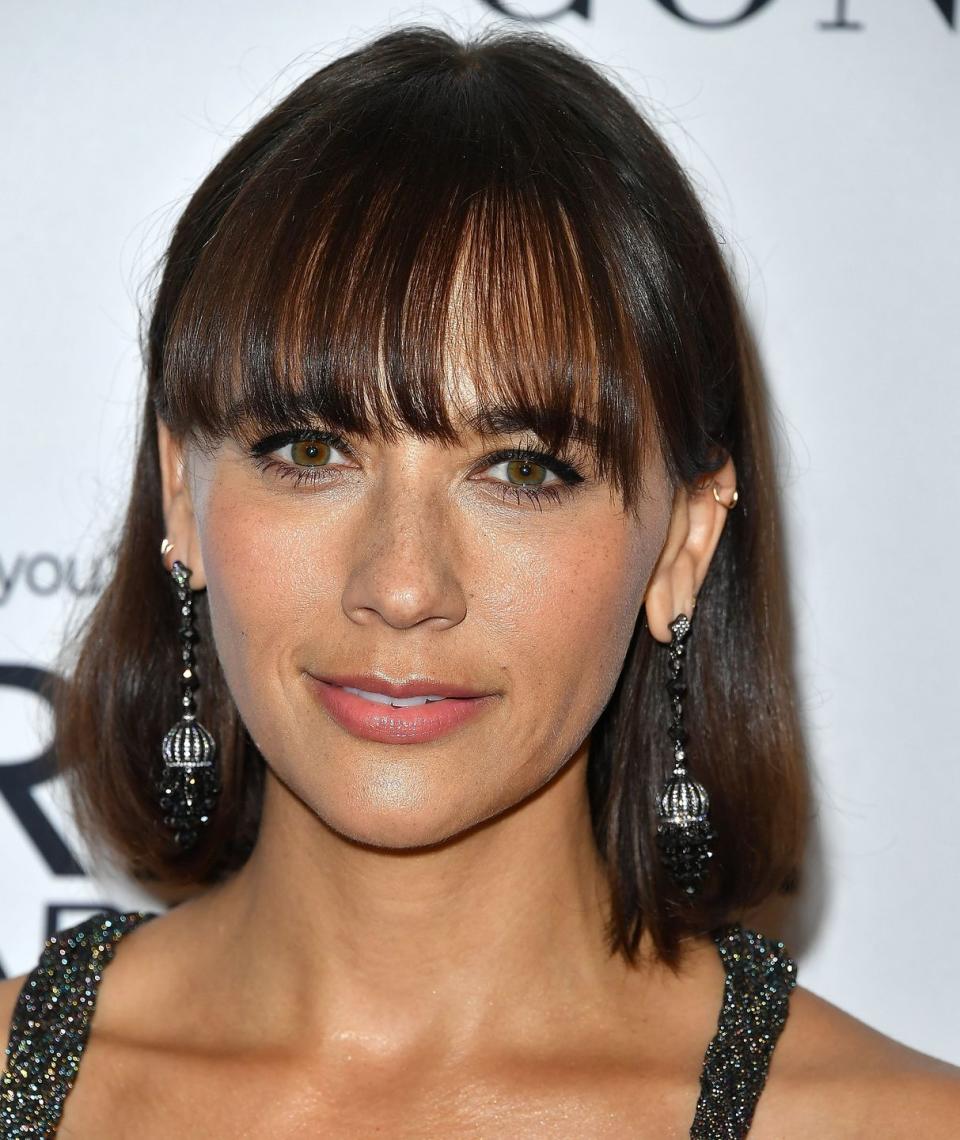 <p>Fringes are Rashida's thing - whether side swept or blunt bangs. This isn't the shortest cut she's ever had, but it's one of the bluntest, so the fringe is a great complement to the look.</p>