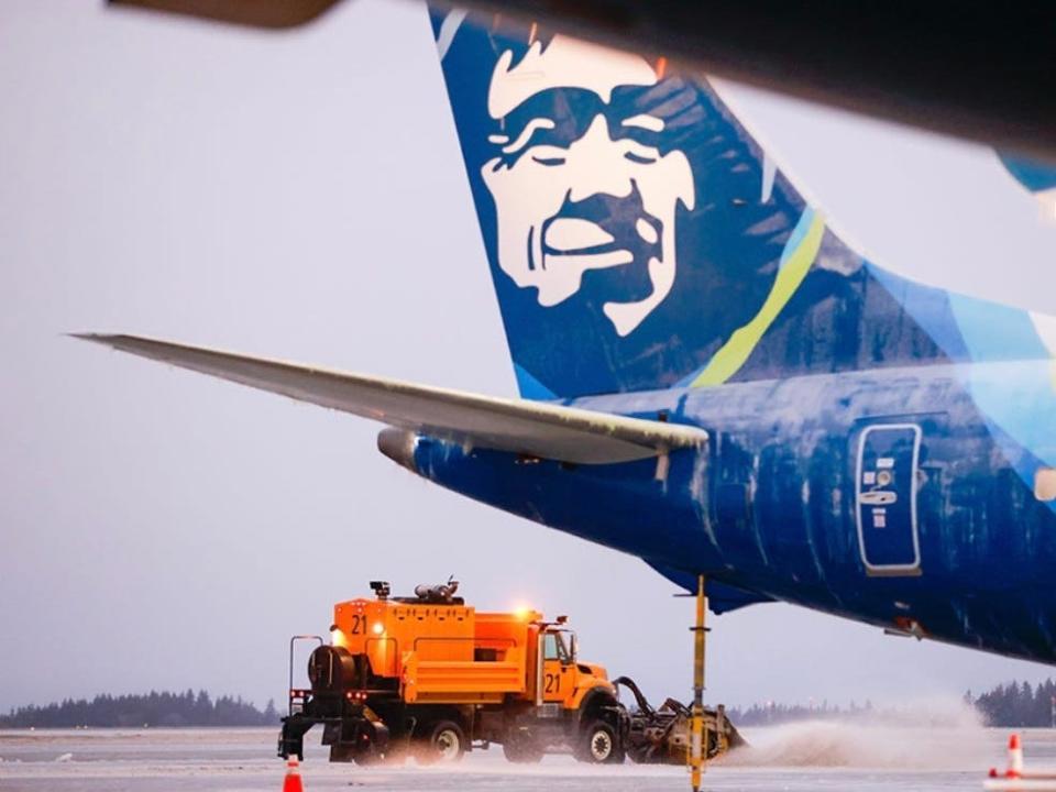 Alaska Airlines plane in Seattle on December 23, 2022.
