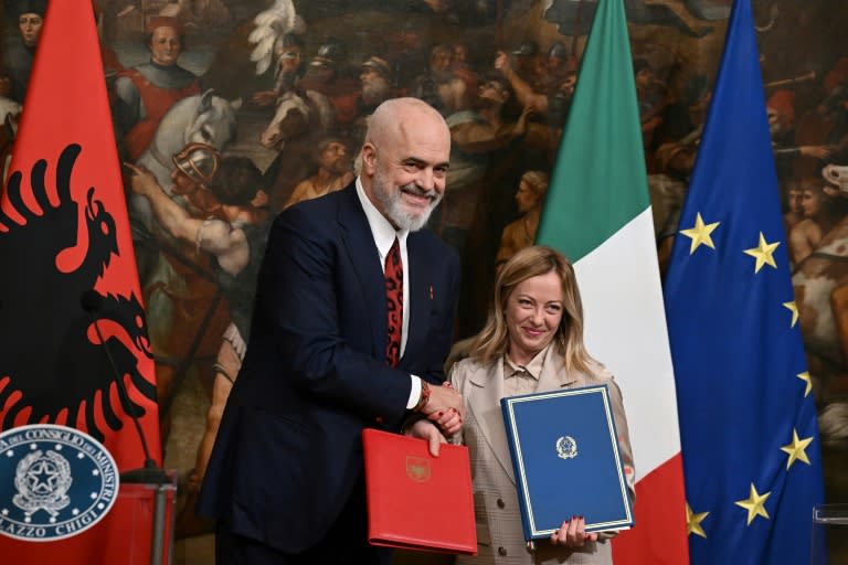 Albania's Prime Minister Edi Rama and Italy's Prime Minister, Giorgia Meloni at a joint press conference in Rome after signing their bilateral agreement on migrants (Tiziana FABI)