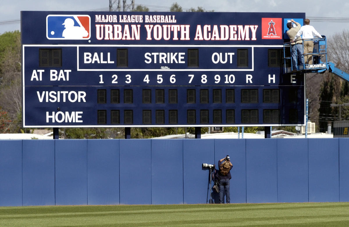 Snapshots: Artesia's Youth Baseball opening day – Orange County
