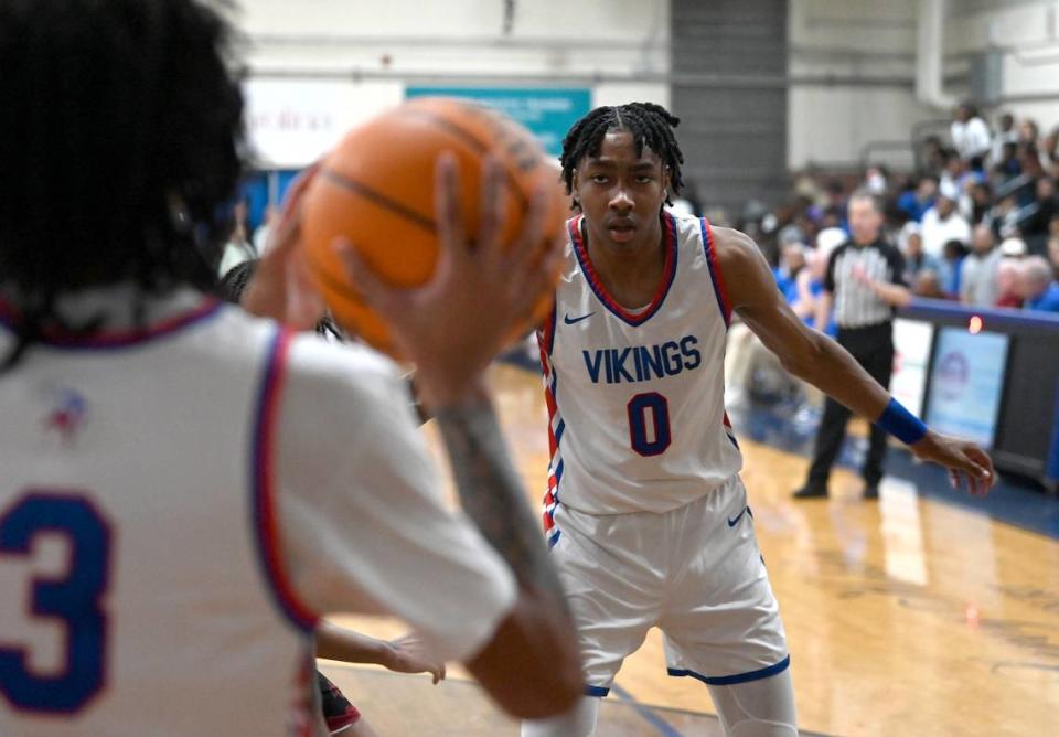 North Meck’s Isaiah Evans, right, waits for the ball to be inbounded during action against Mallard Creek on Friday, February 2, 2024 at North Meck High. North Meck defeated Mallard Creek 108-64.
