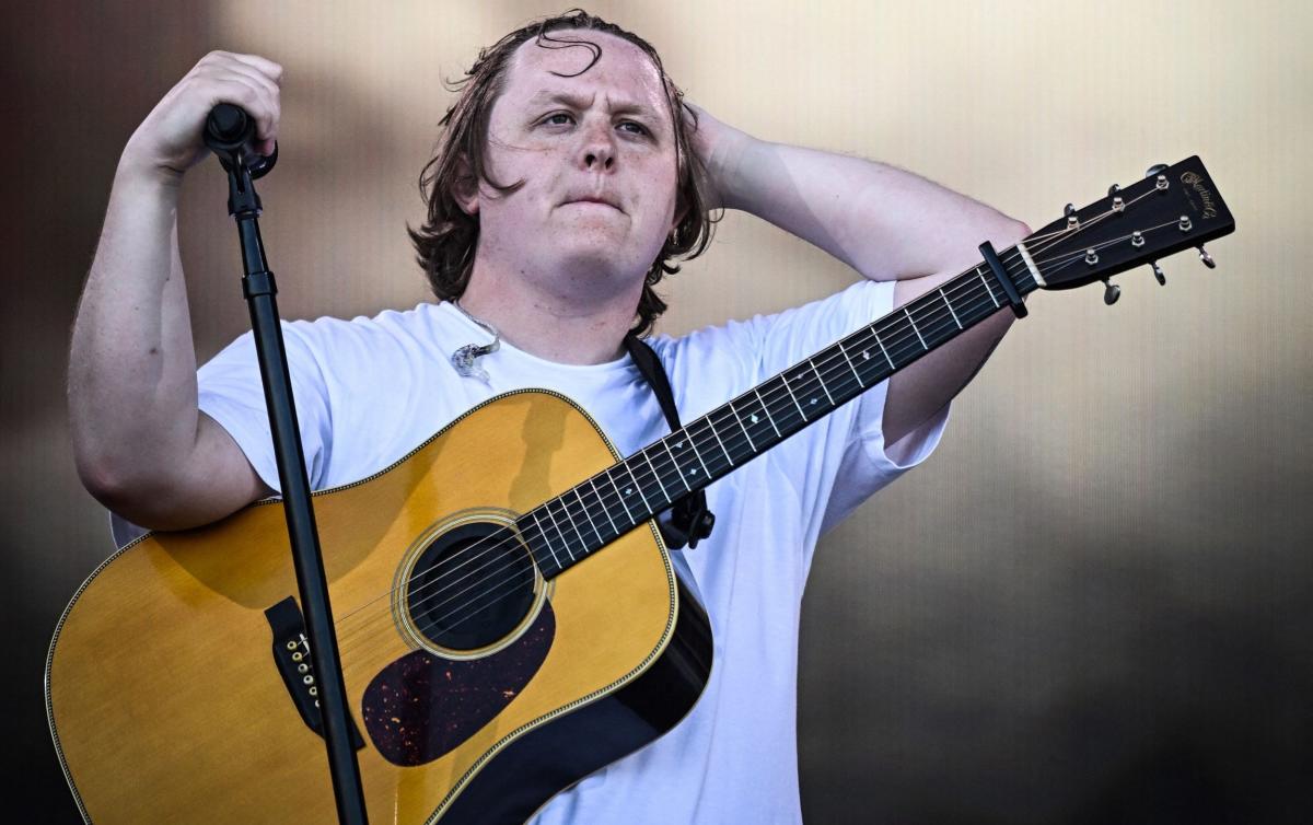 Lewis Capaldi is ‘coping better’ after Glastonbury difficulties, but will continue to take time off