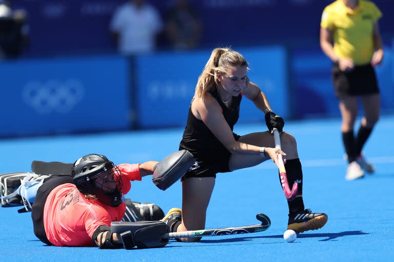 Las Leonas igualaron sobre el final ante Alemania y, luego, se impusieron en penales australiano