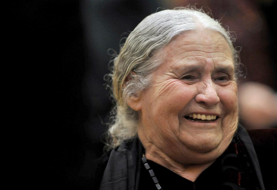 British novelist Doris Lessing is seen laughing as she waits to receive the Nobel Prize for Literature at the Wallace Collection in London in this January 30, 2008 file photograph. Lessing has died her publisher said on Sunday. REUTERS/Toby Melville/Files (BRITAIN - Tags: SOCIETY) FOR EDITORIAL USE ONLY. NOT FOR SALE FOR MARKETING OR ADVERTISING CAMPAIGNS