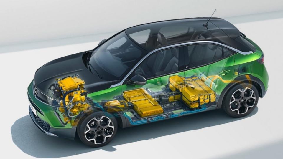 Mokka-e搭載50kWh電池組與單馬達前驅架構，輸出跟續航表現應該會跟e-2008相仿。(圖片來源/ Opel)