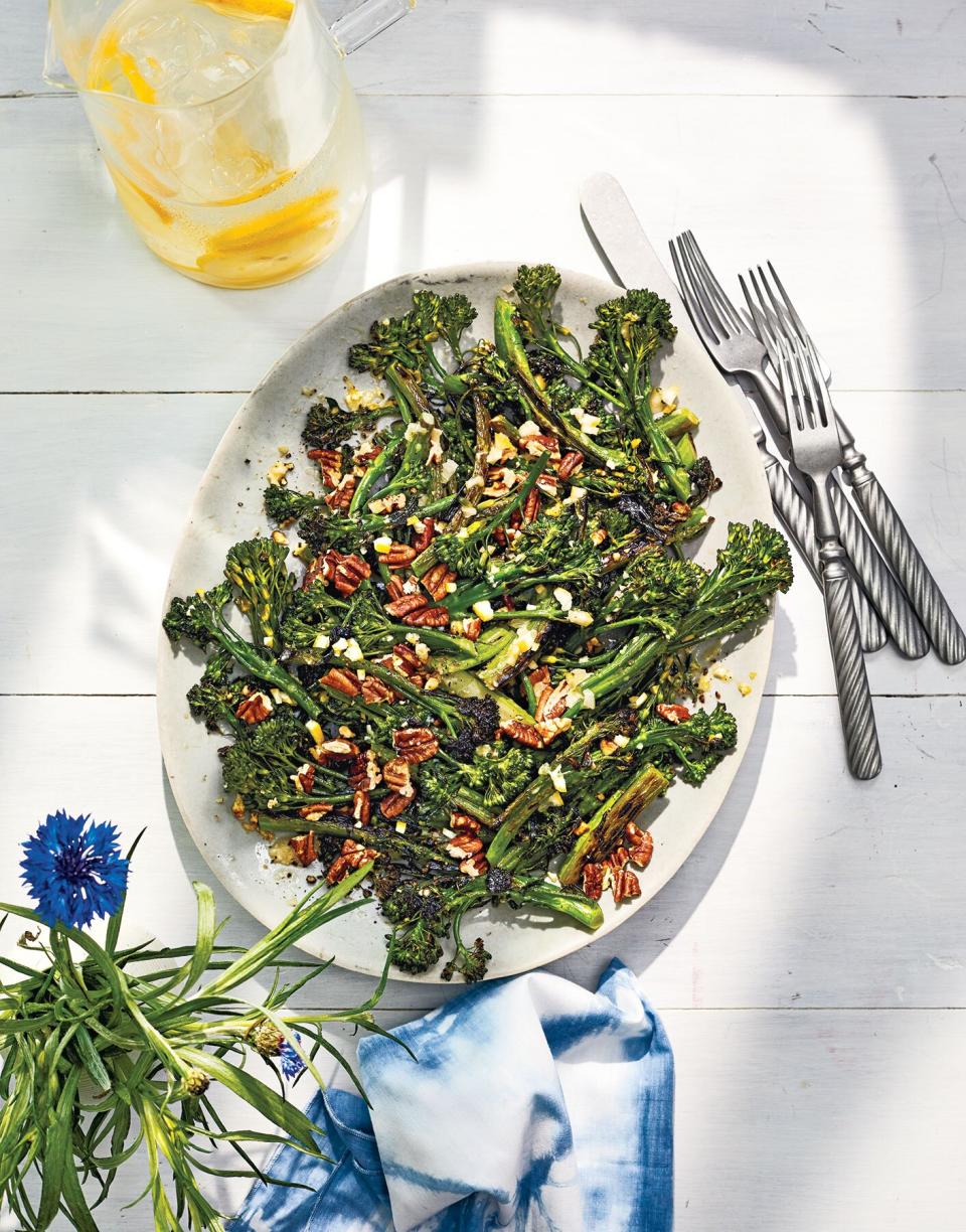 Crunchy Broccolini With Lemon and Pecans