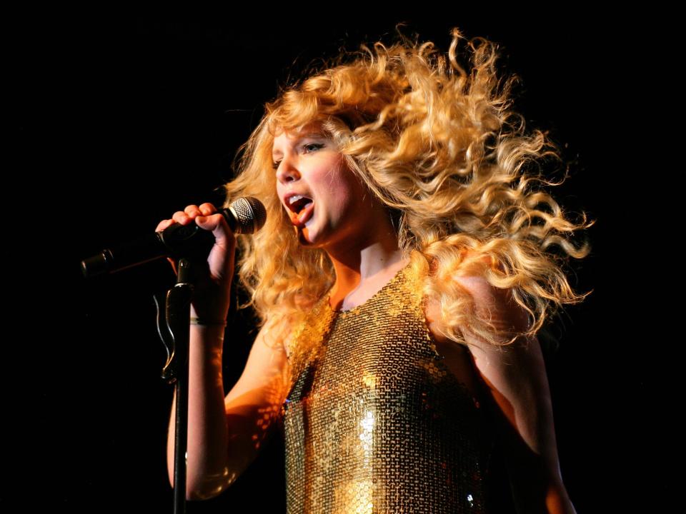 taylor swift fearless tour