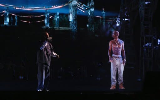 The Twittersphere was alive Monday with discussion about an eye-popping performance by rapper Tupac Shakur (R) and Rapper Snoop Dogg (L) at a US music festival -- 16 years after he died