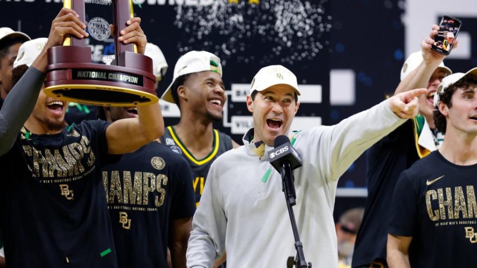 Head coach Scott Drew of the Baylor Bears addresses the crowd after winning the 2021 NCAA Men’s Basketball Tournament at Lucas Oil Stadium in Indianapolis, Indiana. (Photo by Jamie Squire/Getty Images)