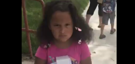 This little girl was candid when it came to her feelings about her first day of school. (Photo: <span>Rebeca Maldonado</span> via Twitter)