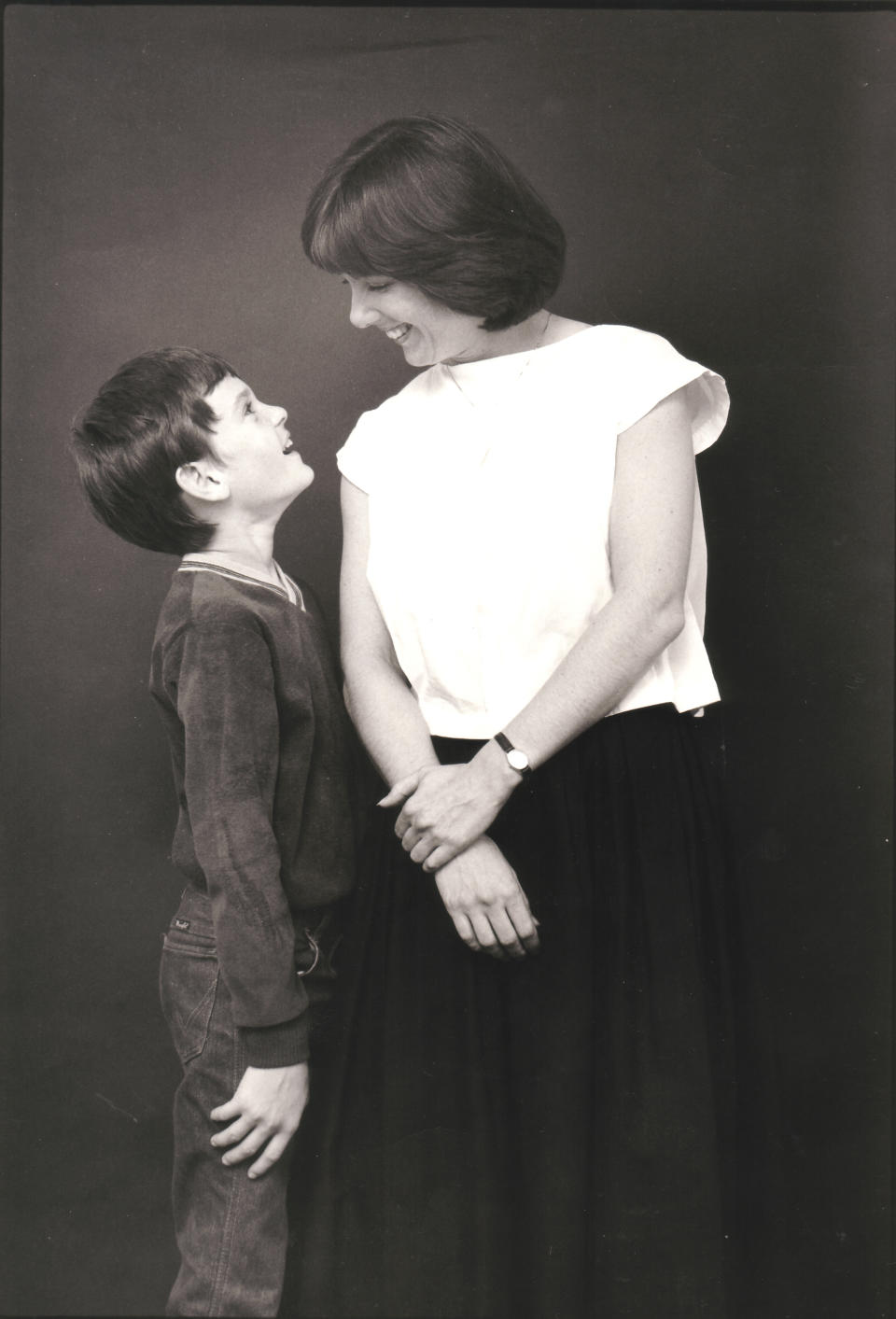 Henry Thomas and mother. File photo promoting the motion picture "E.T." in  1982. (Photo by Mark Weiss/WireImage)