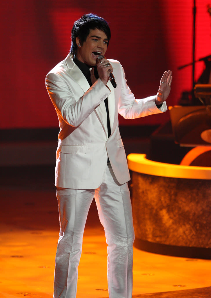 Adam Lambert performs Rat Pack Standard "Feeling Good" on "American Idol."