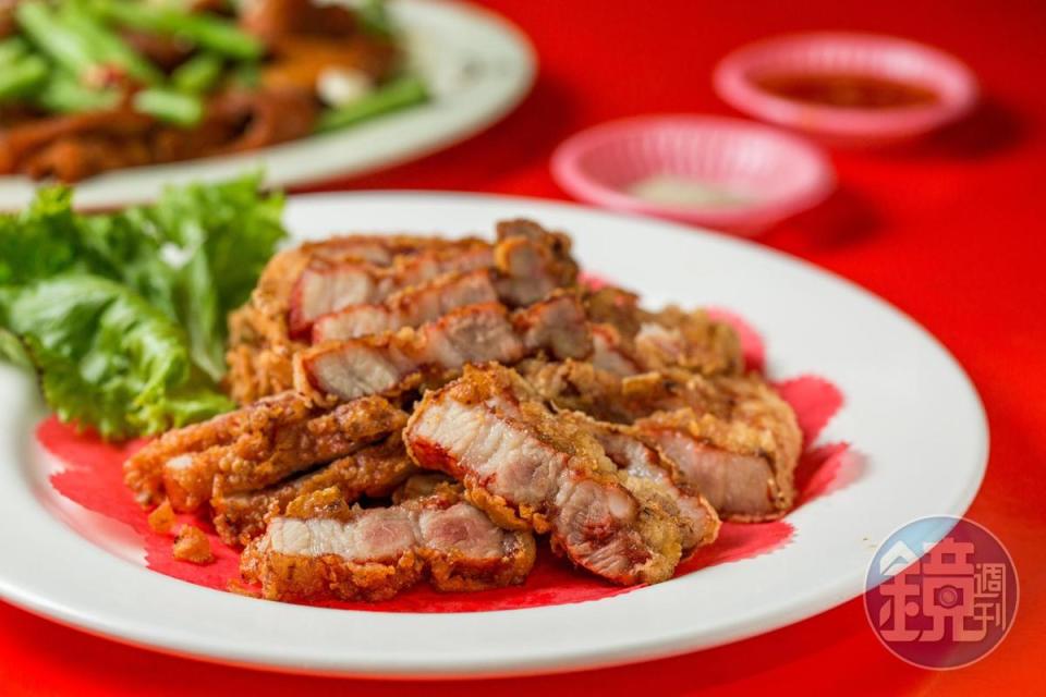 「招牌紅糟肉」外皮薄酥、肉質軟嫩入味。（250元／份）