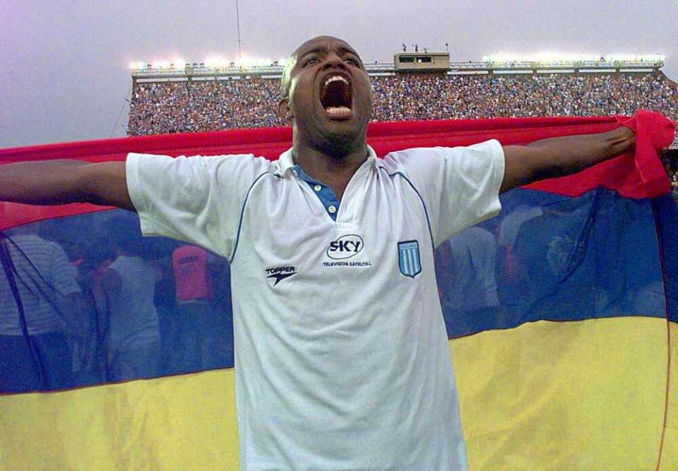 El Campeón De Las Cábalas – Racing Club And The Historic 2001 Apertura