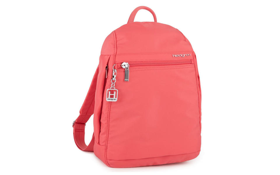 <p><a rel="nofollow noopener" href="http://www.anrdoezrs.net/links/7876402/type/dlg/sid/TL_WomensBackpacks_KFApr17/http://www.zappos.com/p/hedgren-inner-city-vogue-backpack-vintage-tan/product/8916531/color/270027" target="_blank" data-ylk="slk:This stylish backpack by Hedgren;elm:context_link;itc:0;sec:content-canvas" class="link ">This stylish backpack by Hedgren</a> is the perfect bag for a day of exploring a new city. </p>