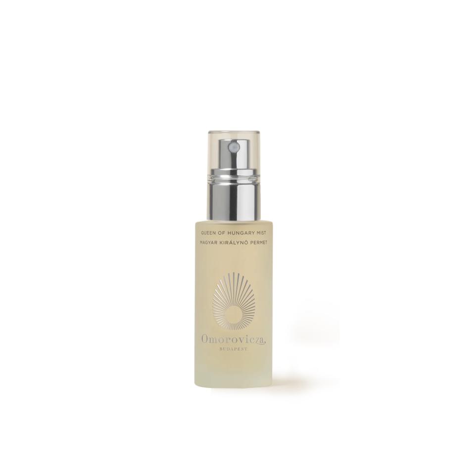 Omorovicza Queen of Hungary Mist: Kate Hudson's Go-To for Dewiness