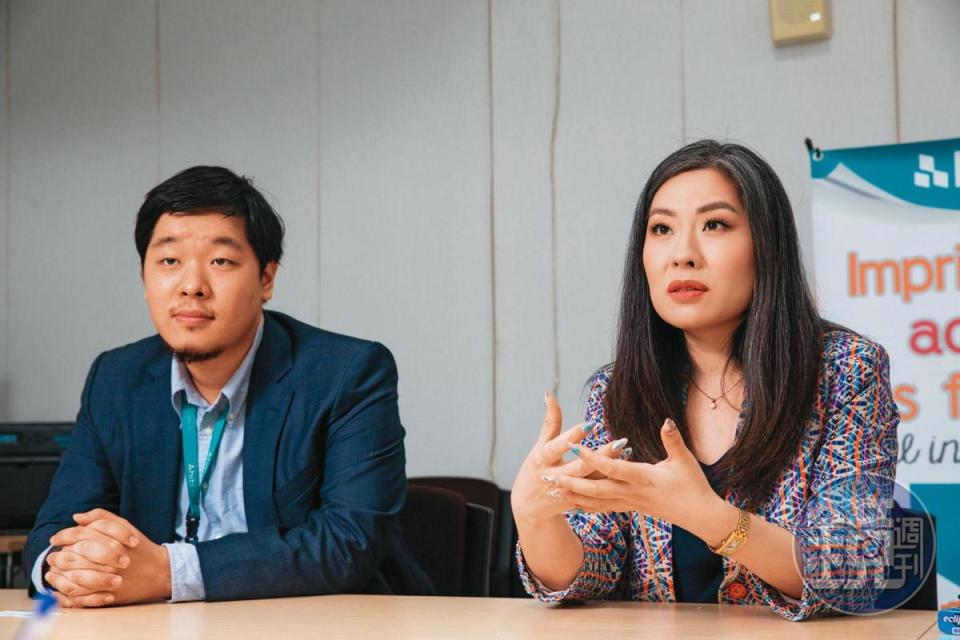 多數台灣企業交由兒子接班，黃健華選擇讓女兒黃茯（右）扛下誠研重擔，兒子黃川（左）則擔任子公司謙華科技董事長。