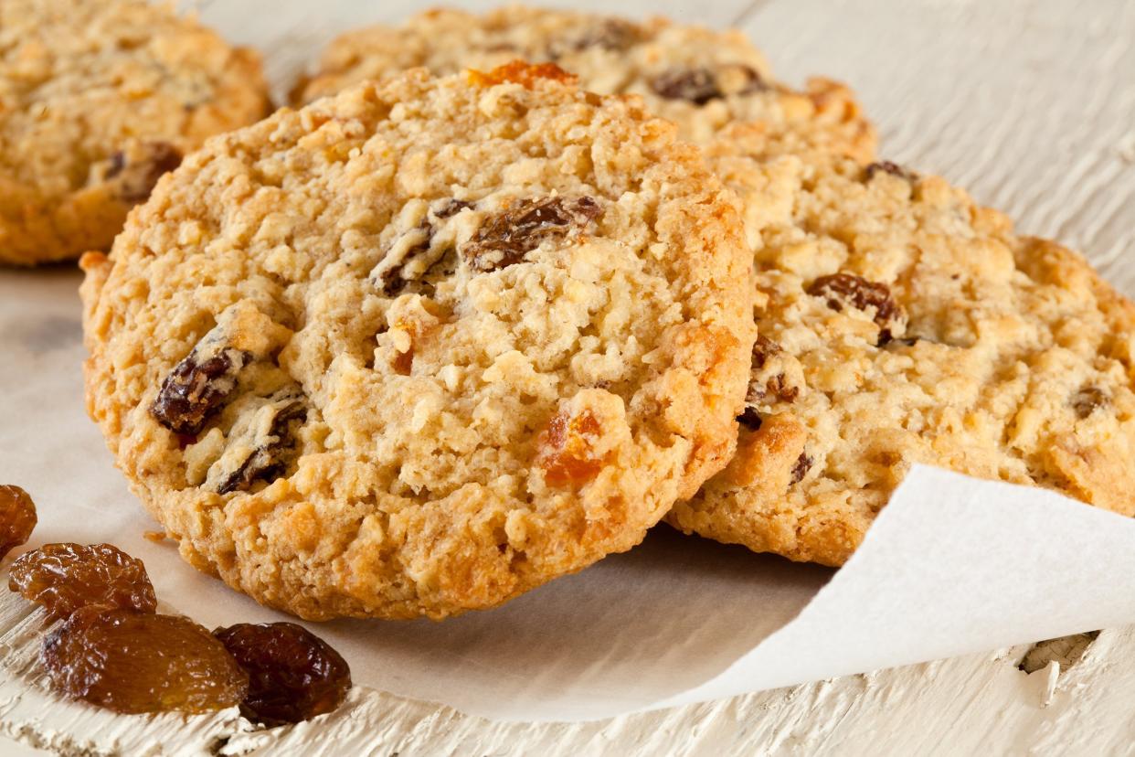 Soft oatmeal cookies with dried fruit