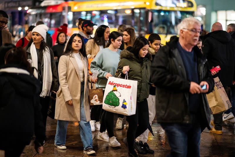 Shopping during the holiday season in New York