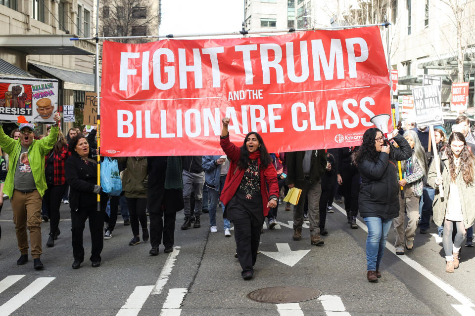 Seattle City Councilmember Kshama Sawant leads a march in support of a detained undocumented immigrant in 2017. Sawant, a socialist, was reelected Tuesday. (Photo: David Ryder / Reuters)