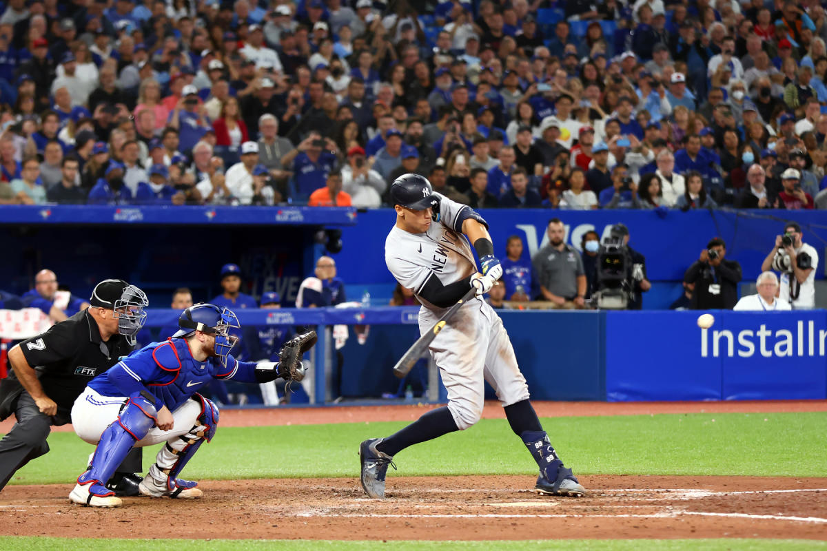 Aaron Judge Hits 60th Home Run, Closes in on (Legitimate) Record