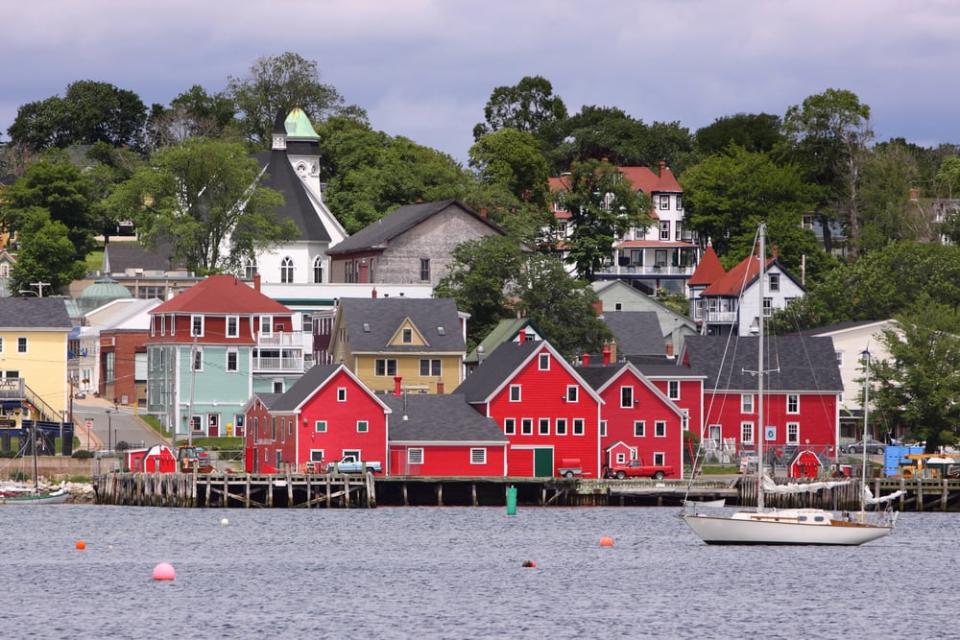 The province said it is ending its offer to buy the Lunenburg Foundry Shipyard on the waterfront and notified sellers earlier this week. 