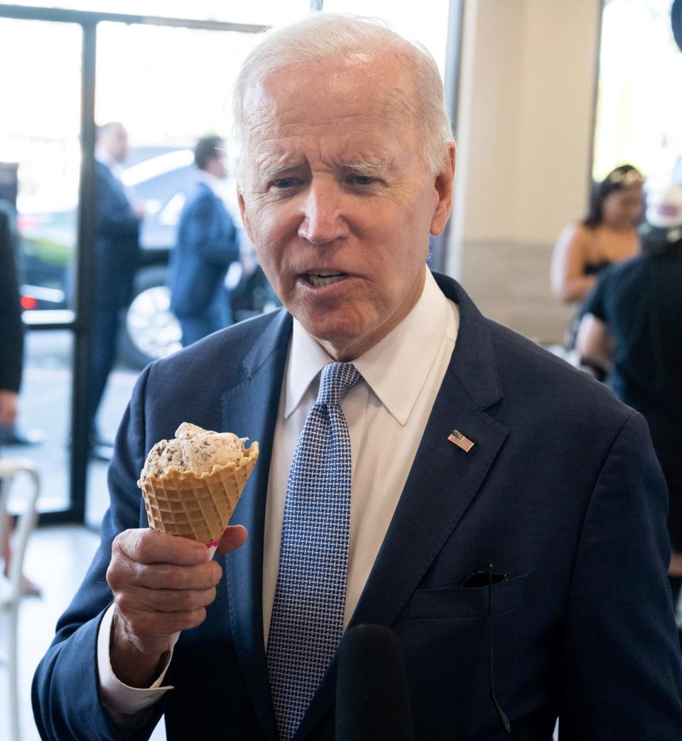 US President Joe Biden speaks to the press as he stops for ice cream at Baskin Robbins in Portland, Oregon, October 15, 2022. (Photo by SAUL LOEB / AFP) (Photo by SAUL LOEB/AFP via Getty Images)