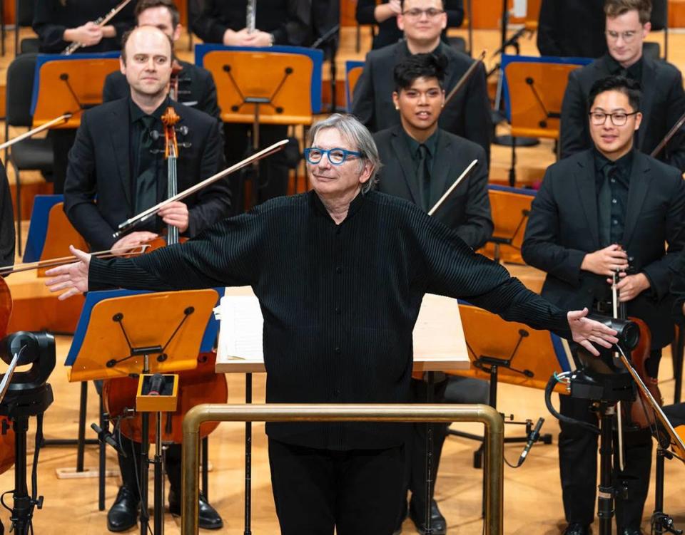 Michael Tilson Thomas y la New World Symphony.