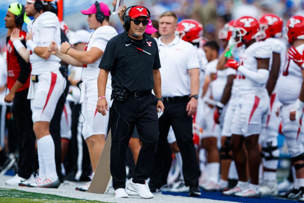 How many FBS wins does Youngstown State have? What you need to know