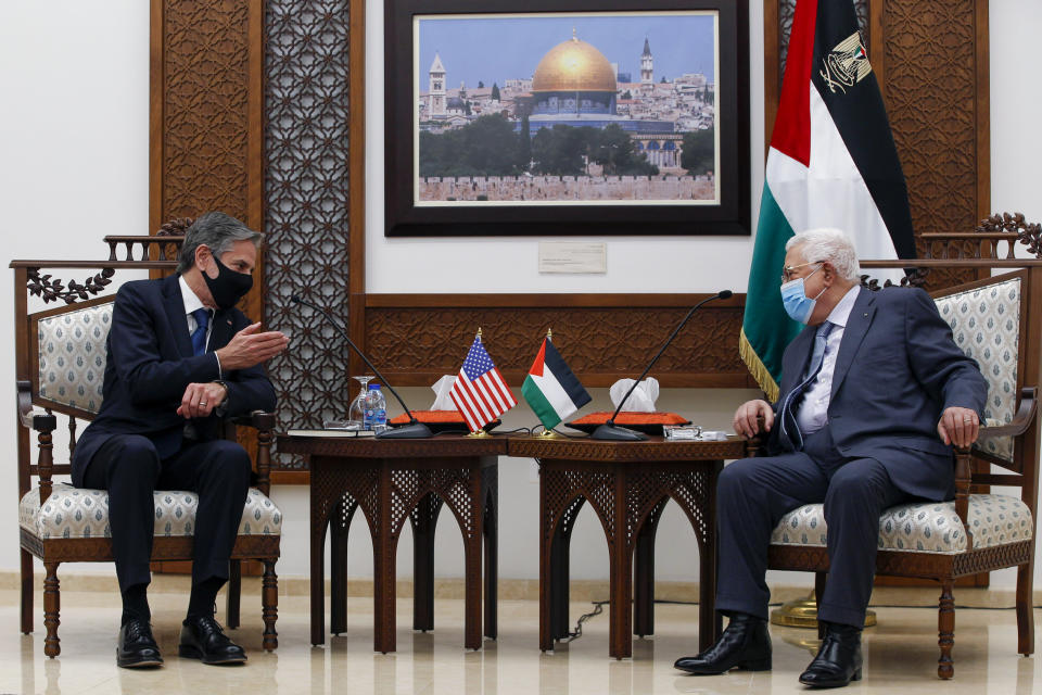 Palestinian President Mahmoud Abbas, right, meet with U.S. Secretary of State Antony Blinken, in the West Bank city of Ramallah, Tuesday, May 25, 2021. (AP Photo/Majdi Mohammed, Pool)