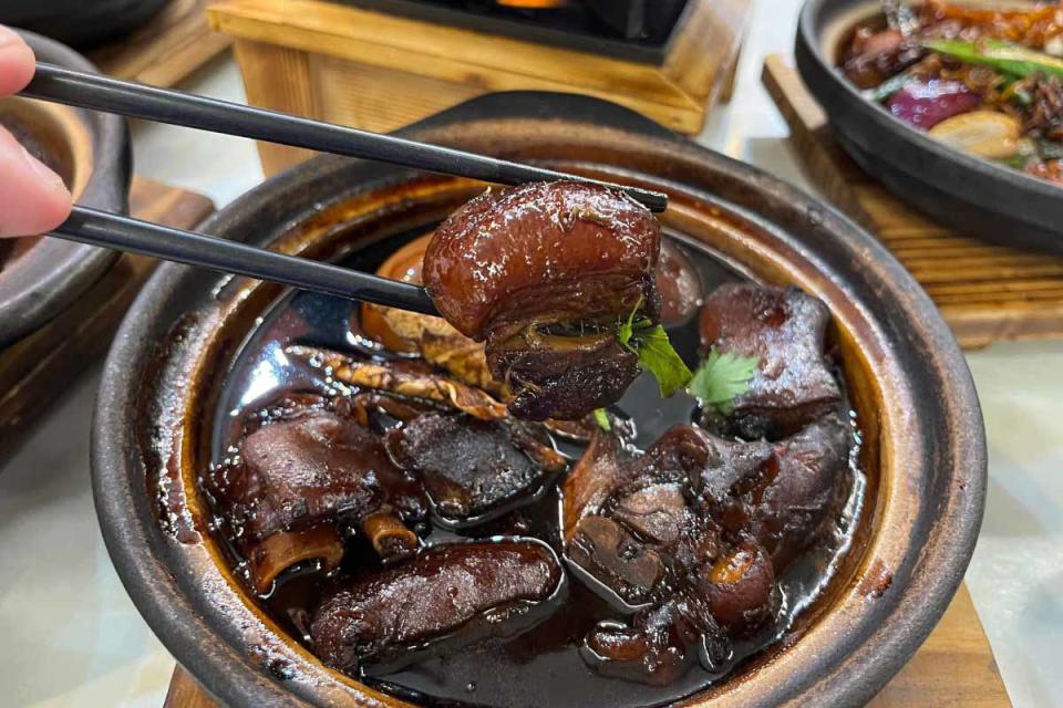 Pin Xiang Bak Kut Teh - Black Vinegar Pork Trotter