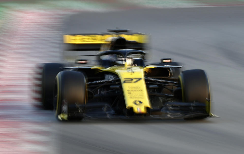 Renault driver Nico Hulkenberg of Germany steers his car during a Formula One pre-season testing session at the Barcelona Catalunya racetrack in Montmelo, outside Barcelona, Spain, Tuesday, Feb.19, 2019. (AP Photo/Manu Fernandez)