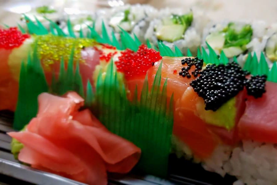 <b>Photo: Frances f./<a href="https://yelp.com/biz_photos/open-sushi-jacksonville?utm_campaign=769afa81-5ca2-43c4-90d3-3b684698c0bd%2Cd2334b84-7d2e-4abb-84f0-7f0e2b79e33f&utm_medium=81024472-a80c-4266-a0e5-a3bf8775daa7" rel="nofollow noopener" target="_blank" data-ylk="slk:Yelp;elm:context_link;itc:0;sec:content-canvas" class="link ">Yelp</a></b>