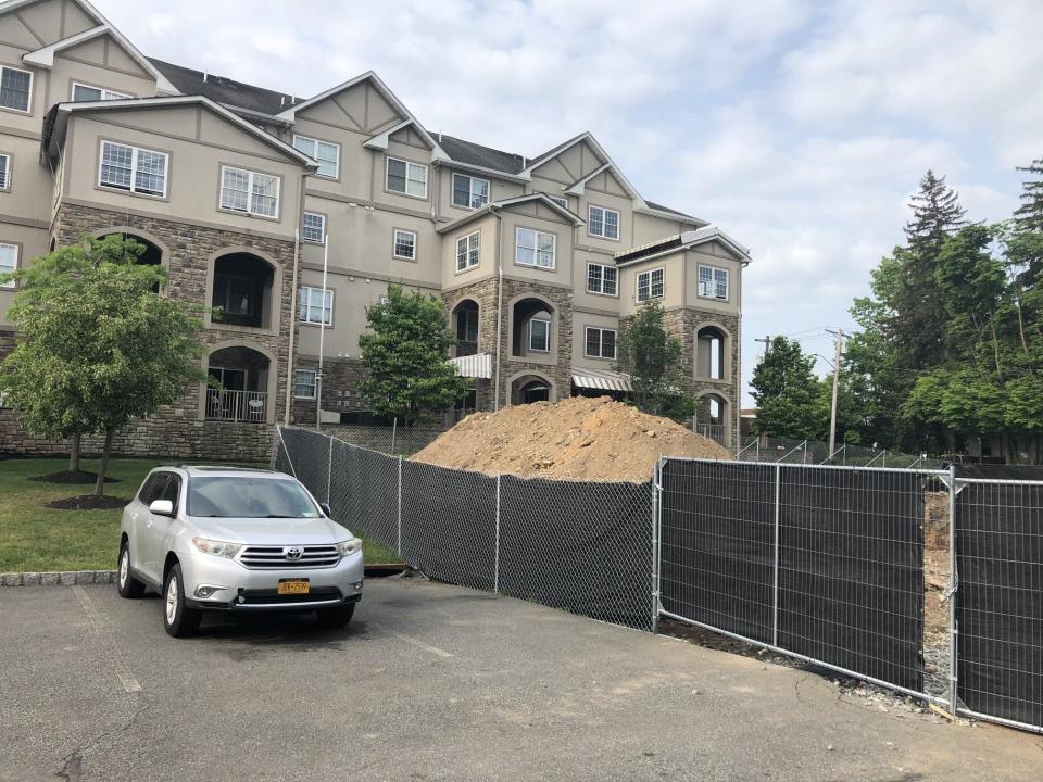 Construction project stalled by lawsuit at the Parkview condominiums on Main Street and Maple Ave in Spring Valley.