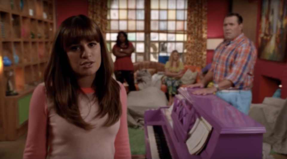 A scene from an episode of Rachel's canceled show