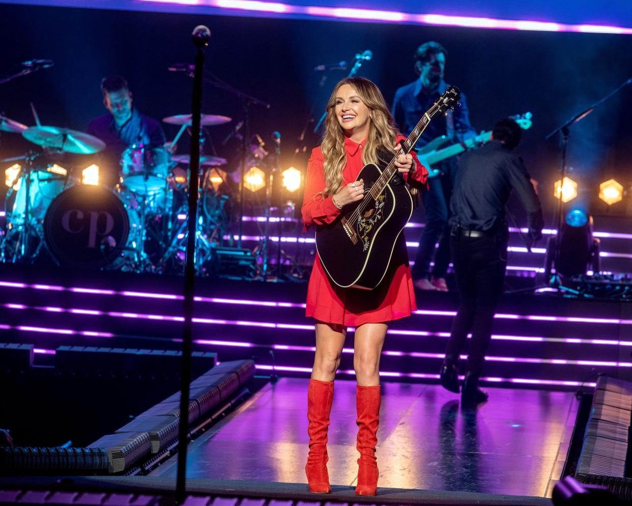 Carly Pearce thoroughly entertained the Tim McGraw crowd at PPG Paints Arena.